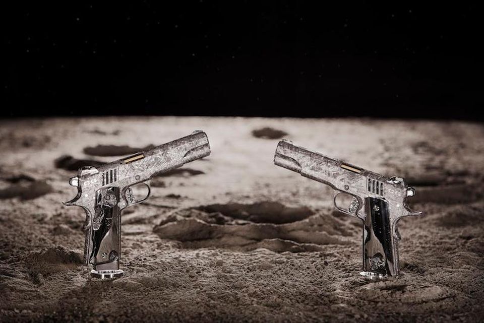 cabot-guns-.jpg