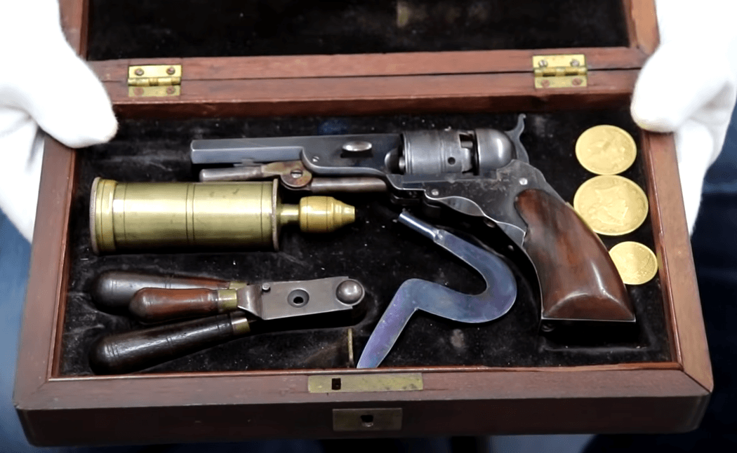 check-out-this-gun-with-the-accessories.png
