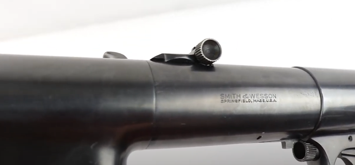 England Desperate for Weapons Says Yes to Smith &Wesson Model 1940