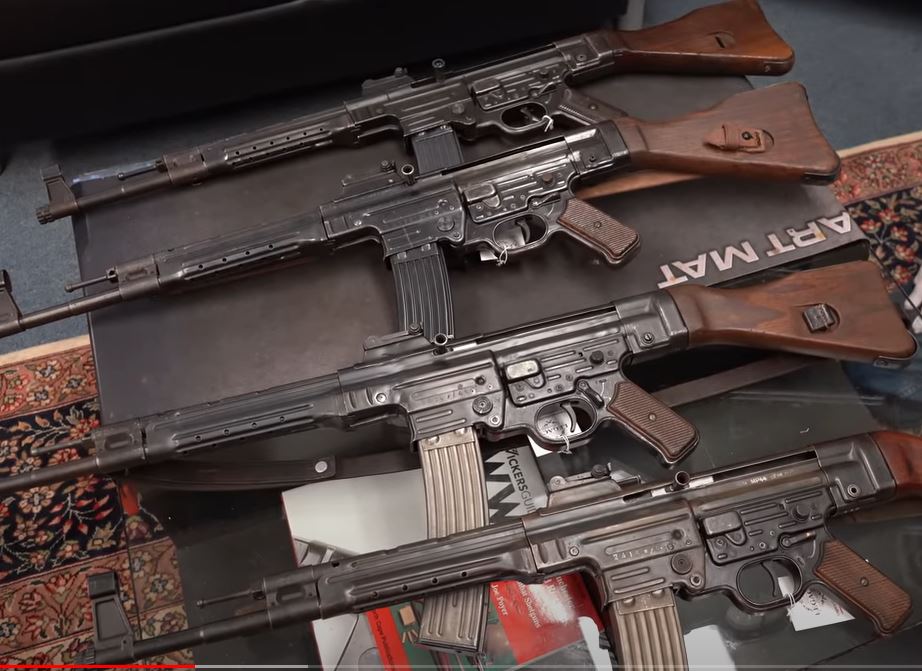 Four-In-One Sturmgewehrs
