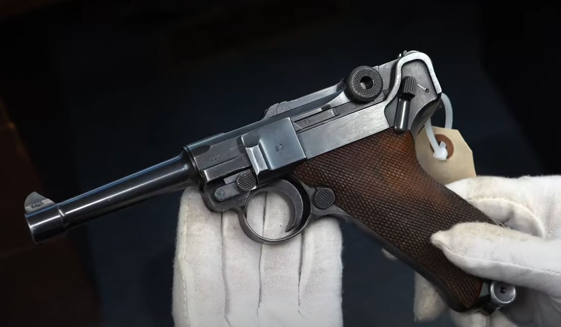 Now for some World War II Guns
